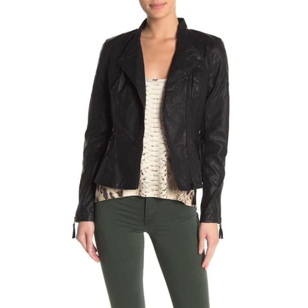 Blank NYC Black Leather Moto Asymmetrical Jacket Size M Flattering Fit - Picture 3 of 10